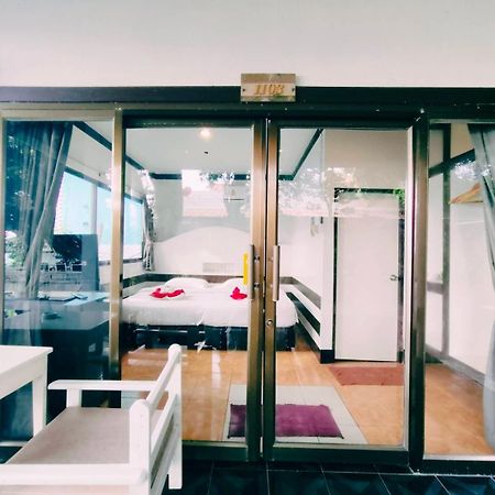 Simple Life Talay & Divers Resort Тао Екстер'єр фото